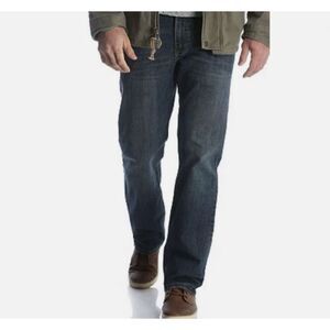 Wrangler Relaxed Fit Straight Leg Jeans Men's 42 x 32